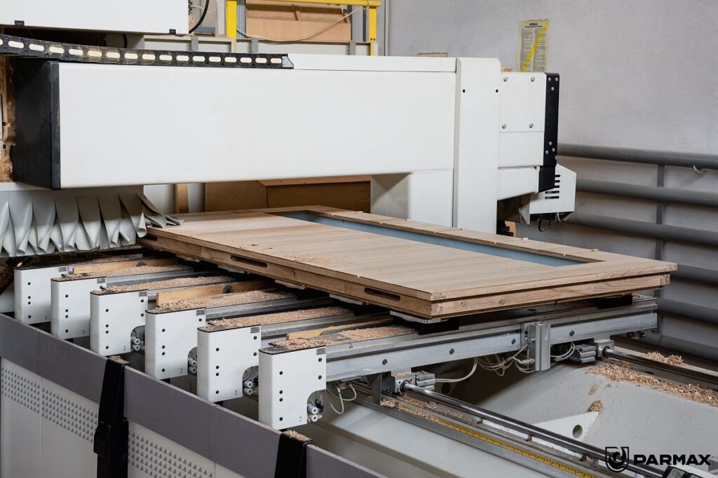 Produkcja drzwi drewnianych