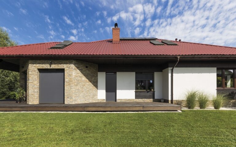 Markizy do okien pionowych VMZ Fakro